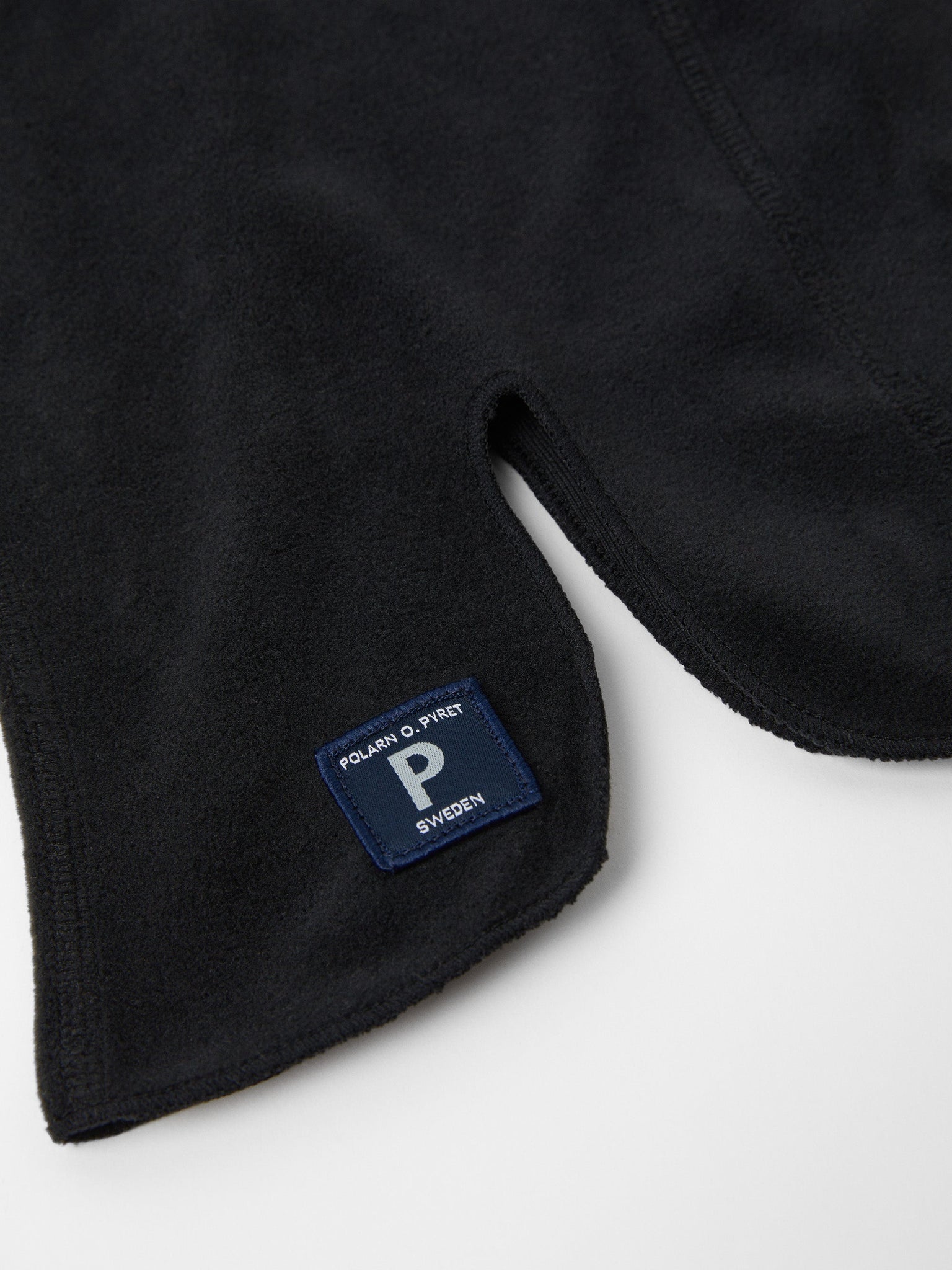 Discover this Kids Black Balaclava from the Polarn O. Pyret kidswear collection. Designed to last at least 3 children. Shop at PO.P Today