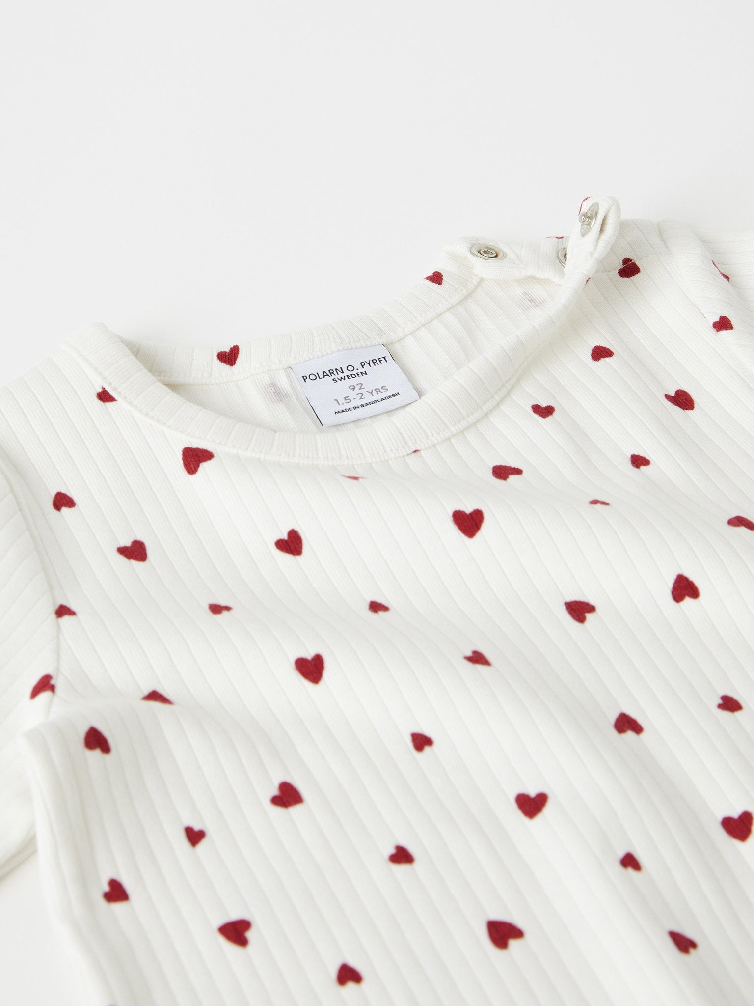 Ribbed Heart Print Kids Top from the Polarn O. Pyret kidswear collection. Ethically produced kids clothing.