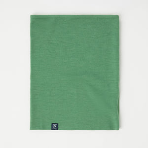 Green Kids Merino Neck Warmer from the Polarn O. Pyret kidswear collection. The best ethical kids outerwear.