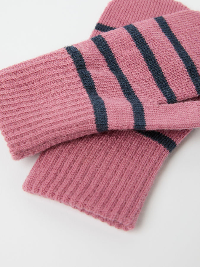 Pink Kids Wool Magic Mittens from the Polarn O. Pyret kidswear collection. Made using ethically sourced materials.