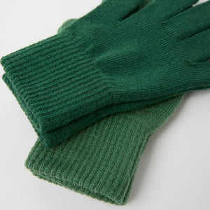 Green Two Pack Kids Magic Gloves from the Polarn O. Pyret kidswear collection. The best ethical kids outerwear.