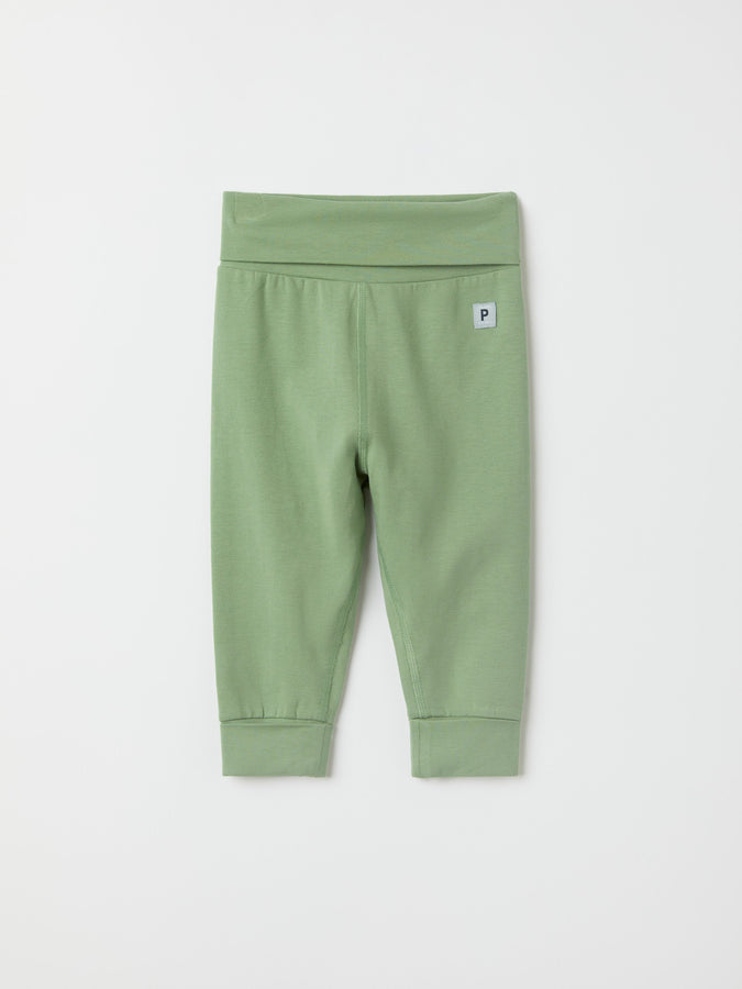 Green Cotton Baby Leggings from the Polarn O. Pyret baby collection. Nordic kids clothes made from sustainable sources.