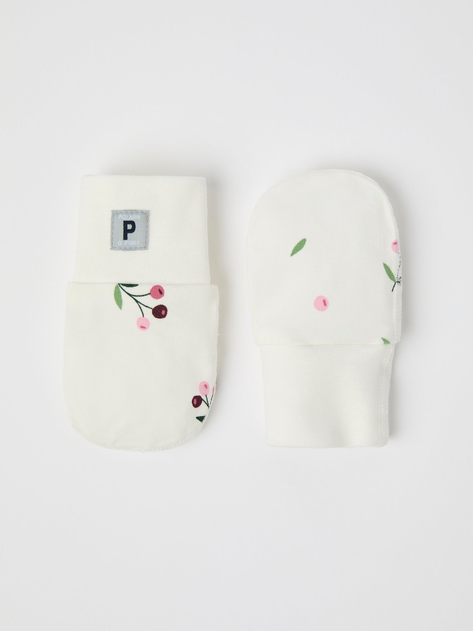 Floral Print Cotton Baby Mittens from the Polarn O. Pyret baby collection. Nordic kids clothes made from sustainable sources.