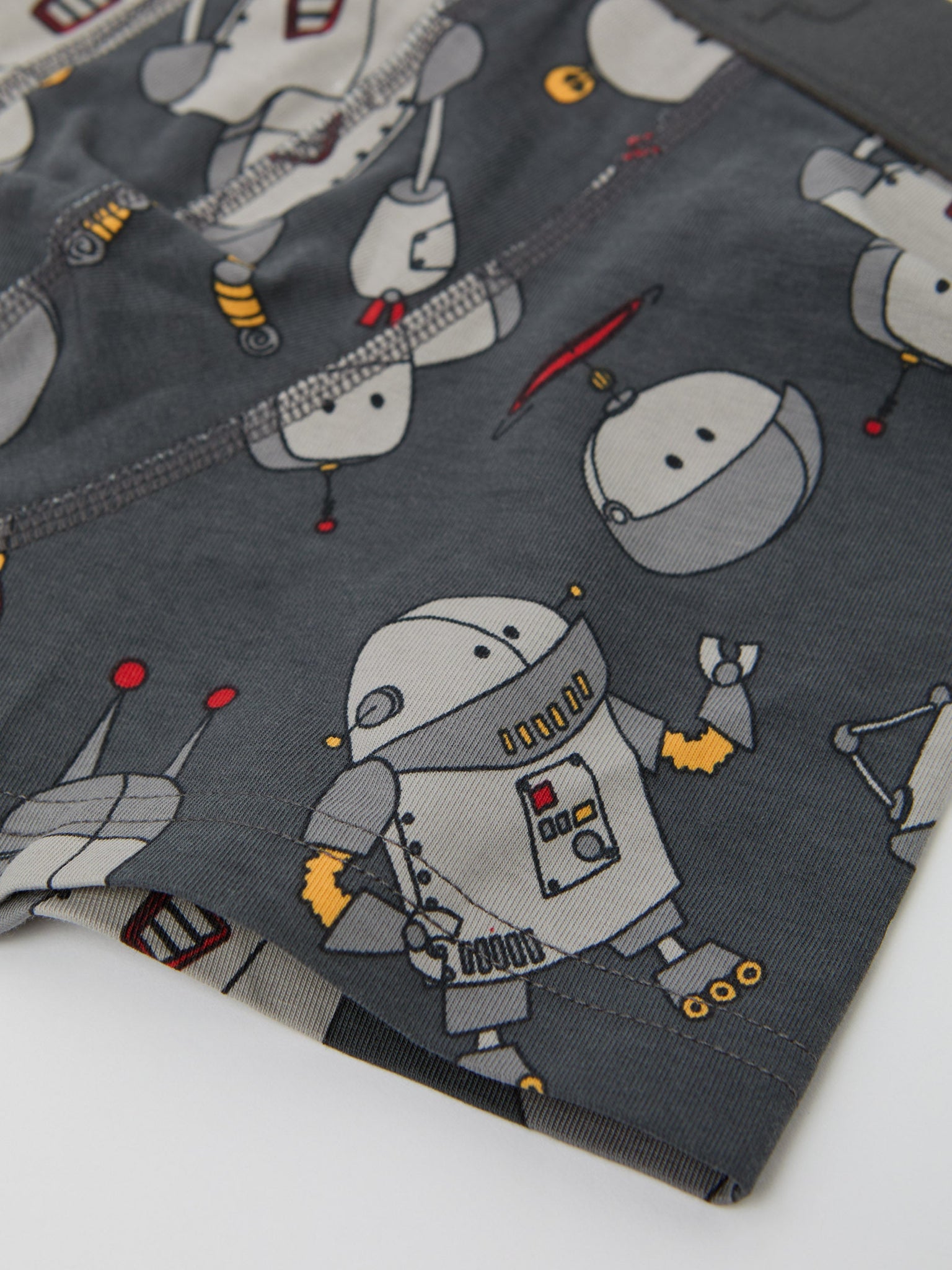 Robot Print Boys Cotton Boxers from the Polarn O. Pyret kidswear collection. Ethically produced kids clothing.