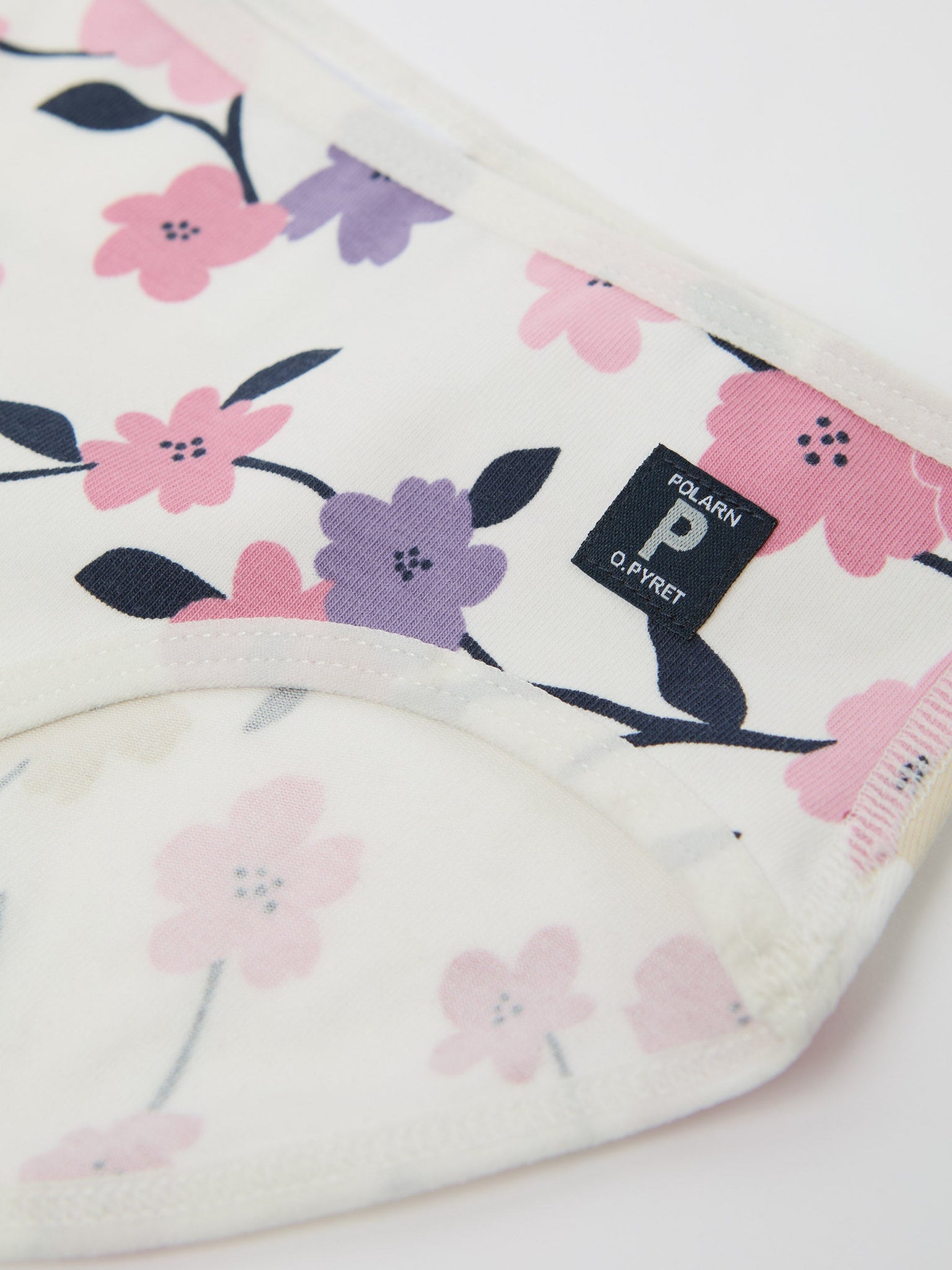 Floral Print Organic Girls Briefs from the Polarn O. Pyret kidswear collection. The best ethical kids clothes