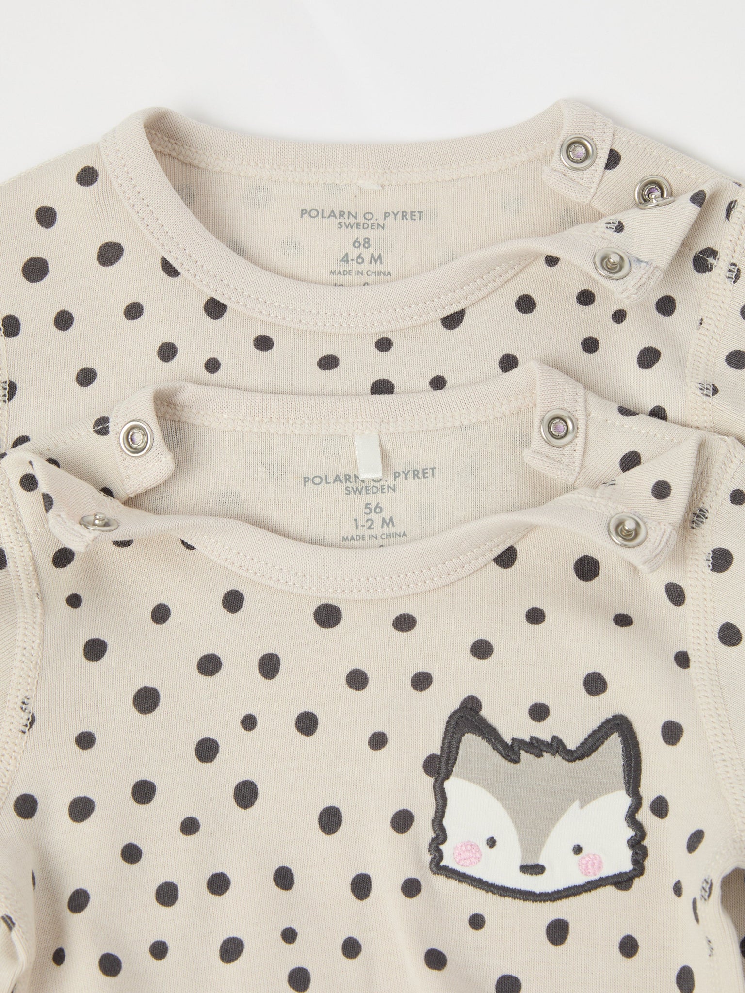 Ribbed Fox Appliqué Organic Babygrow from the Polarn O. Pyret baby collection. The best ethical kids clothes