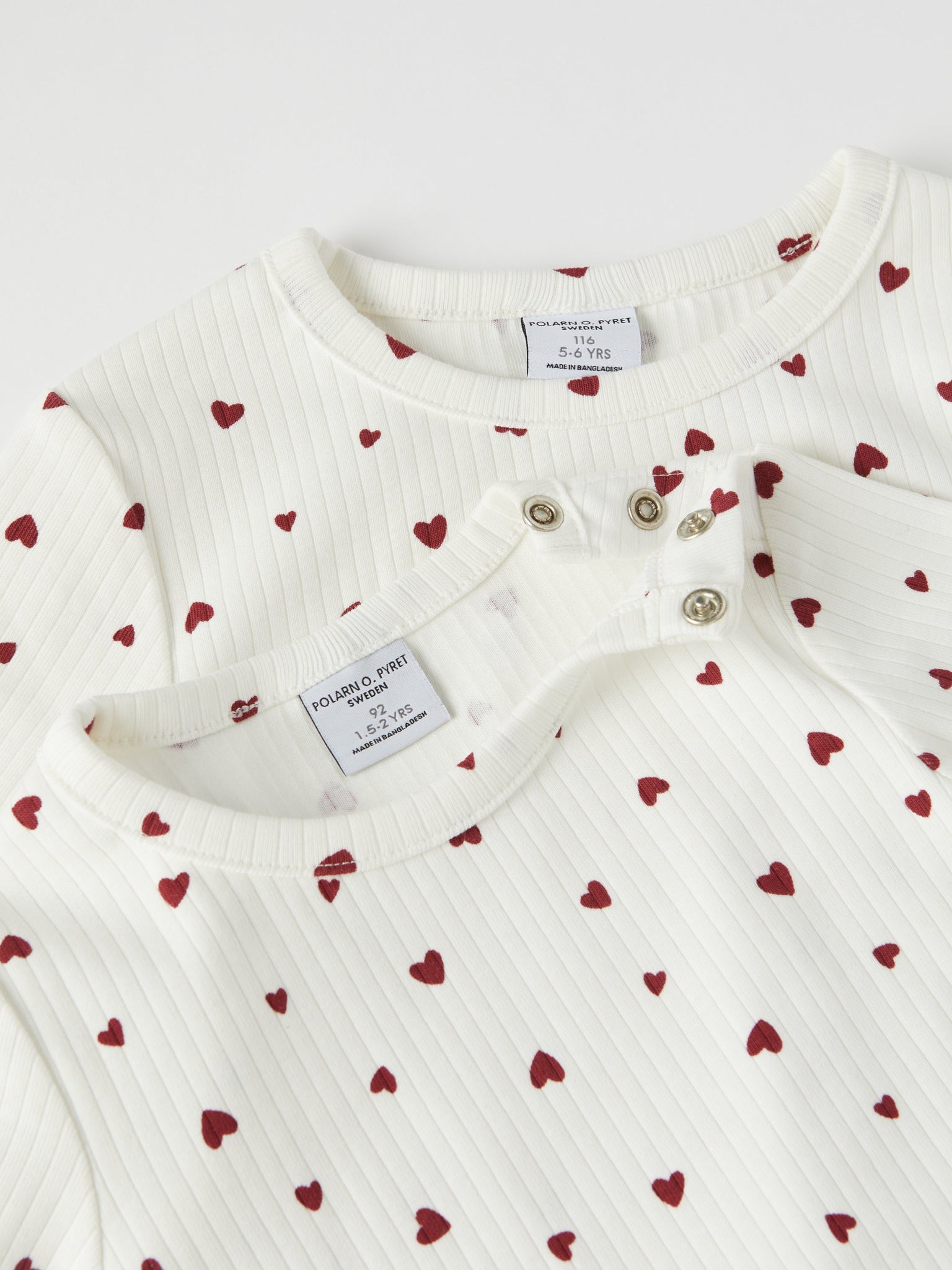 Ribbed Heart Print Kids Top from the Polarn O. Pyret kidswear collection. Ethically produced kids clothing.