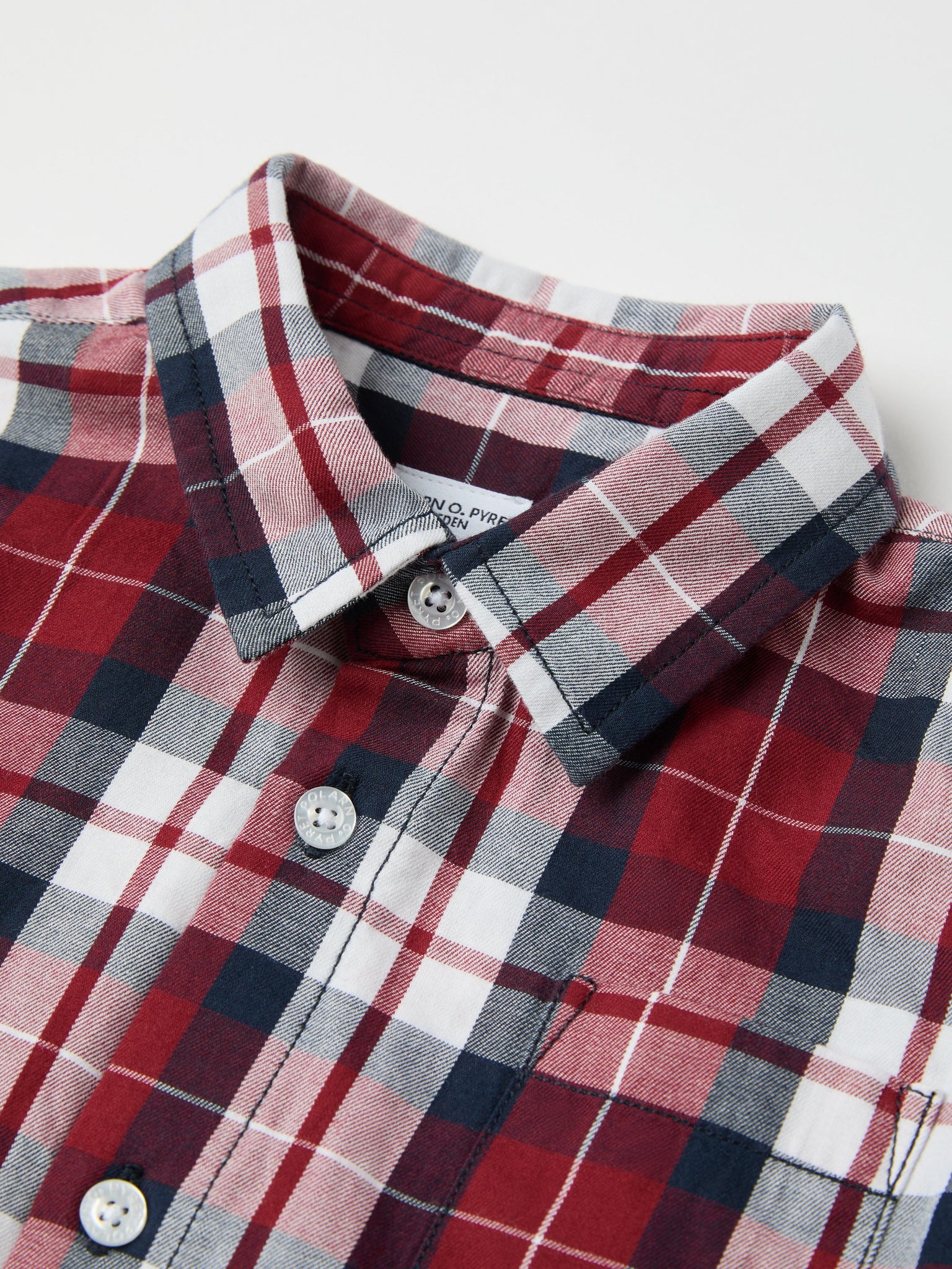 Checked Organic Cotton Baby Shirt from the Polarn O. Pyret baby collection. Nordic kids clothes made from sustainable sources.