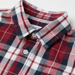 Checked Organic Cotton Baby Shirt from the Polarn O. Pyret baby collection. Nordic kids clothes made from sustainable sources.