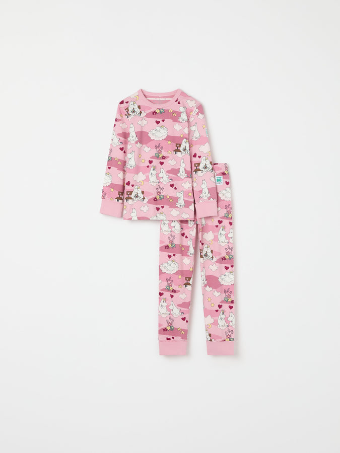 Moomin Print Kids Pyjamas from the Polarn O. Pyret kidswear collection. Nordic kids clothes made from sustainable sources.