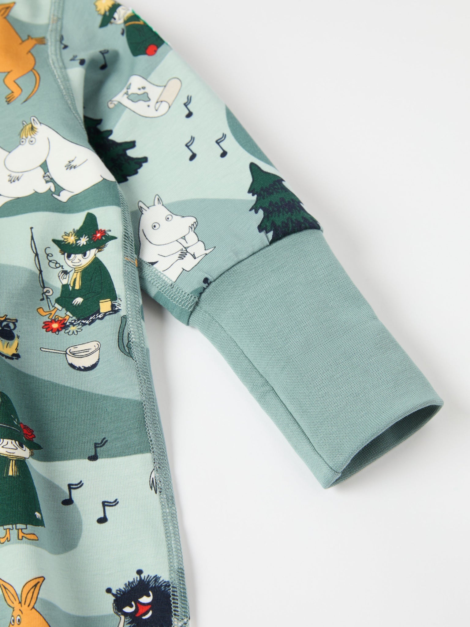 Moomin Print Baby Sleepsuit from the Polarn O. Pyret baby collection. Nordic kids clothes made from sustainable sources.