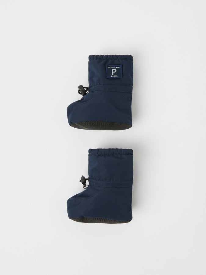 Navy Shell Fleece Lined Baby Booties from the Polarn O. Pyret kidswear collection. The best ethical kids outerwear.