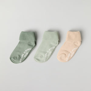 Three Pack Antislip Kids Socks from Polarn O. Pyret kidswear. Clothes made using sustainably sourced materials.