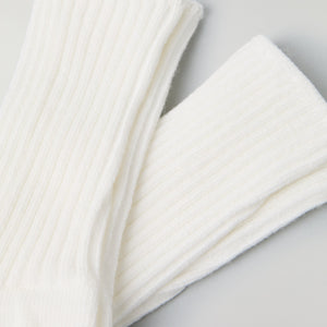 White Two Pack Baby Socks from the Polarn O. Pyret baby collection. Nordic kids clothes made from sustainable sources.